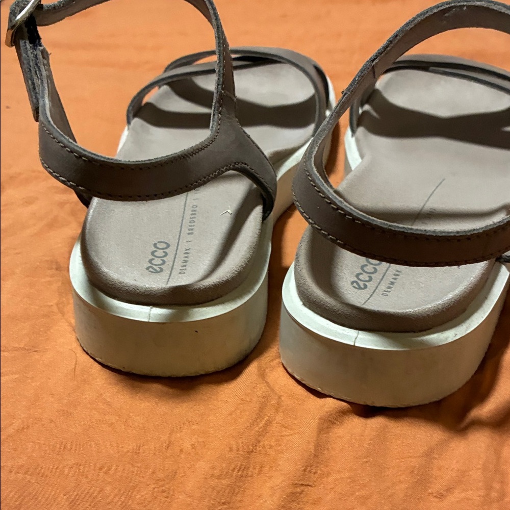 Ecco Women's Taupe Sandals European size 38 - Picture 2 of 5